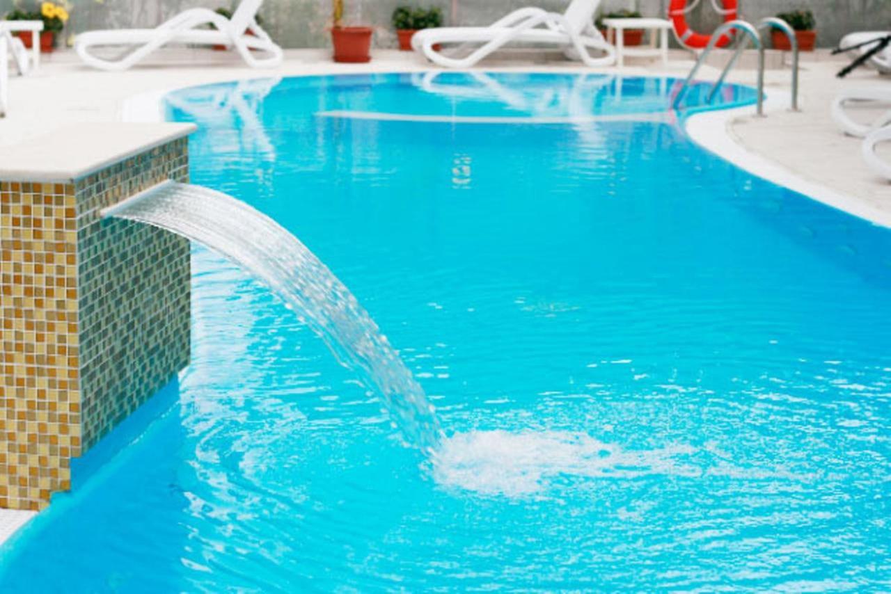 Hotel Madison Bellaria-Igea Marina Esterno foto